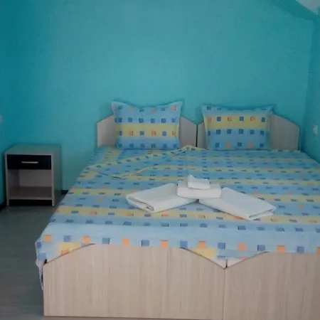 Guest house Rozmarin Balchik